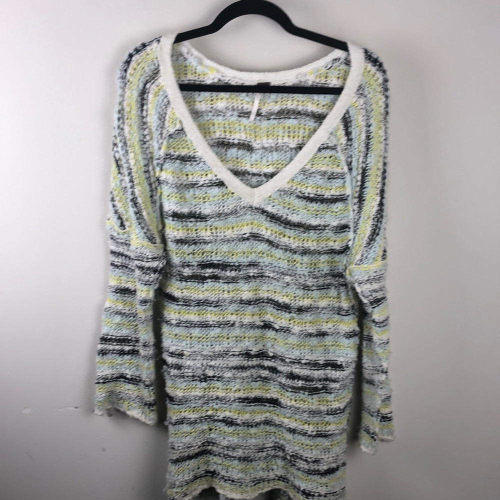 Free People marled Striped Knit V-Neck Sweater Women’s size small